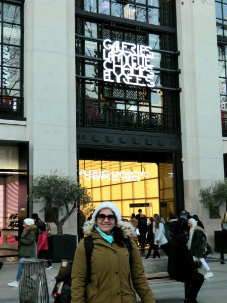 Galeries Lafayette da Avenida Champs Elysées, Paris