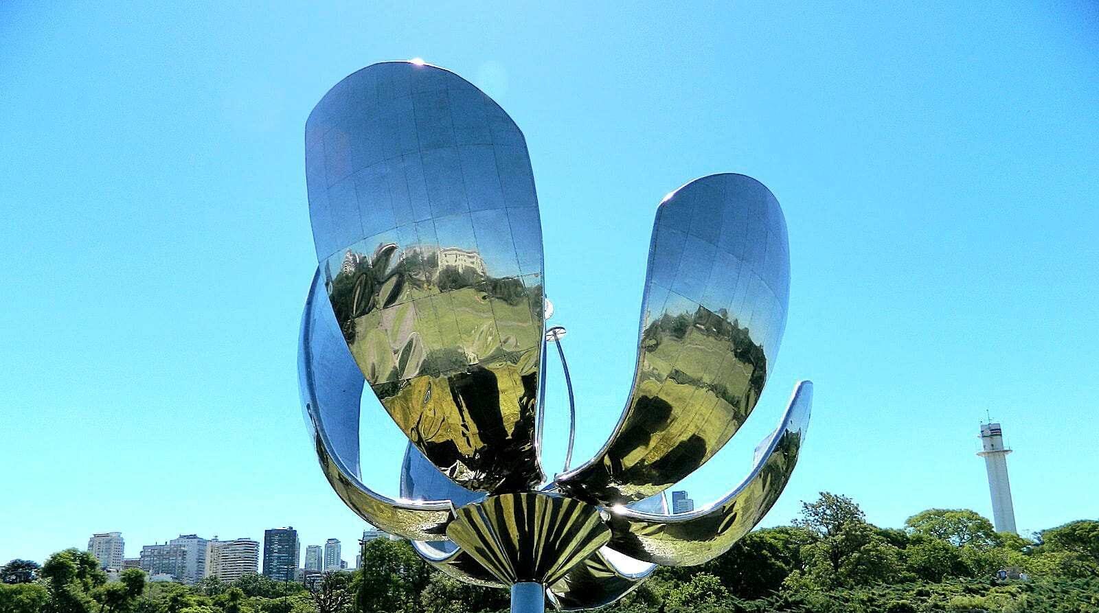 Floralis Generica, Buenos Aires